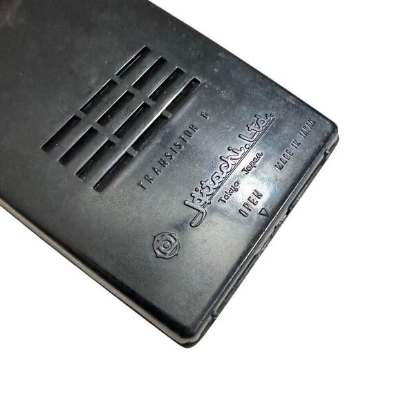 Hitachi 6 Transistor Radio w/ Leather case TH-627R - Picture 10 of 13